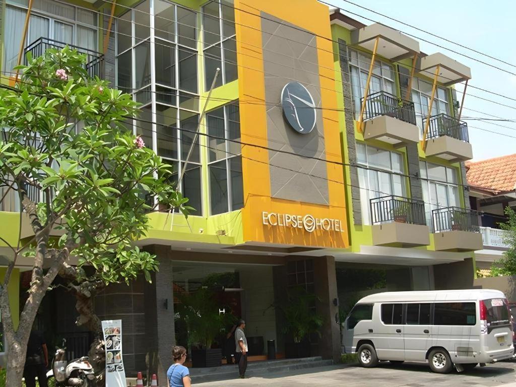 โรงแรมอีคลิปส์ ปราวิโรตามัน ยอกยาการ์ตา ภายนอก รูปภาพ